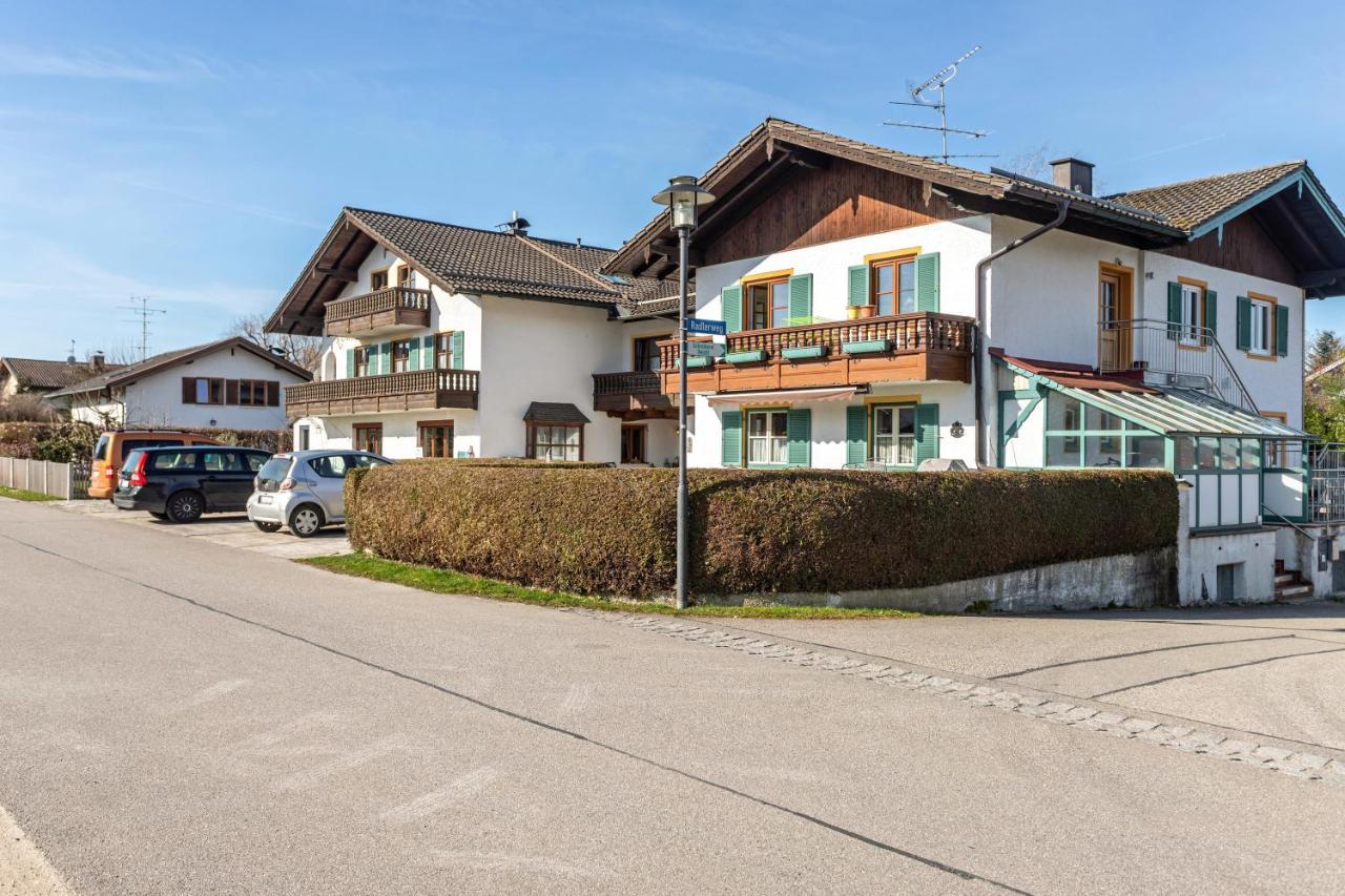 1 Haus Reichl Apartamento Gstadt am Chiemsee Exterior foto